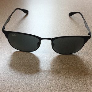 Ray-Ban rb3538 Clubmaster Sunglasses